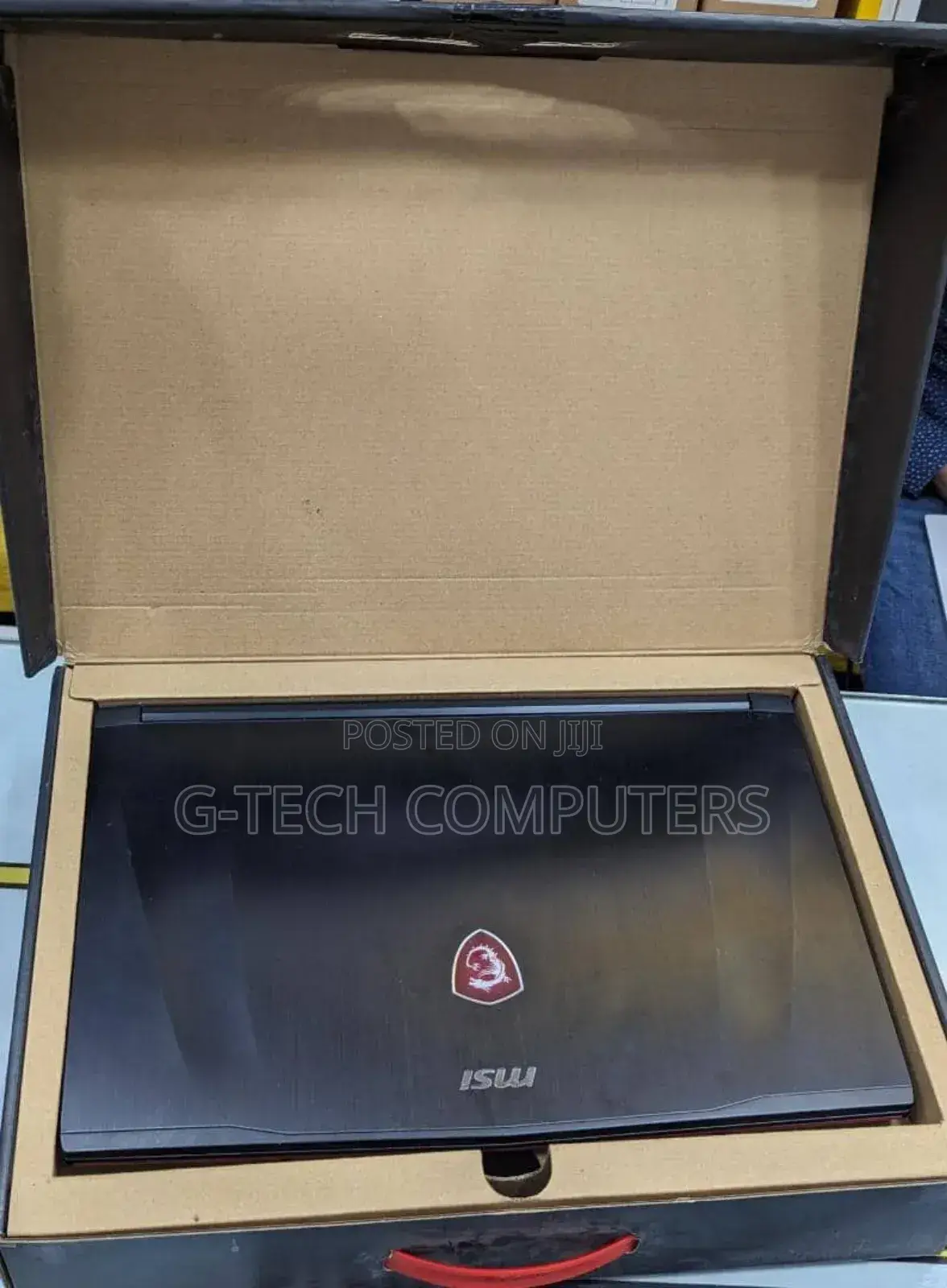 New Laptop MSI MSI Sword 17 16GB Intel Core I5 SSD 512GB
