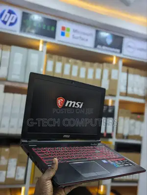 New Laptop MSI MSI Sword 17 16GB Intel Core I5 SSD 512GB