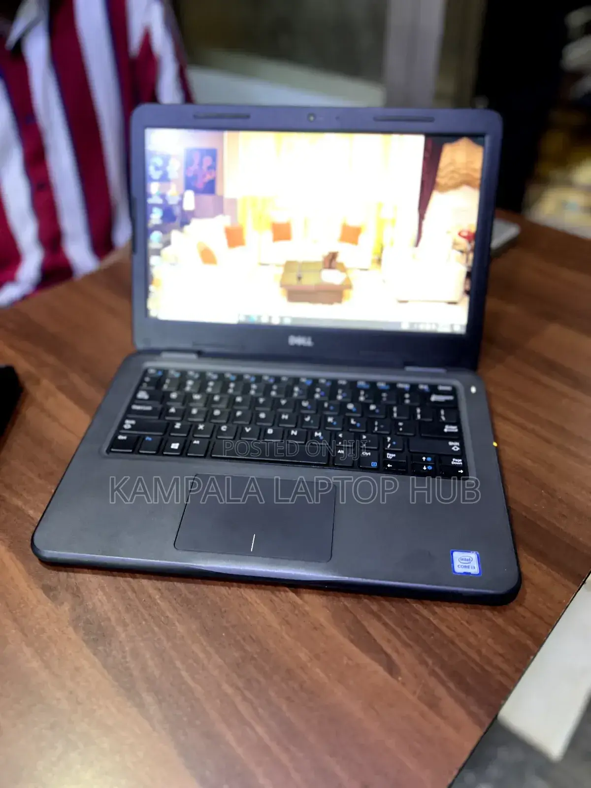 Laptop Dell Latitude 3310 8GB Intel Core I7 SSD 128GB