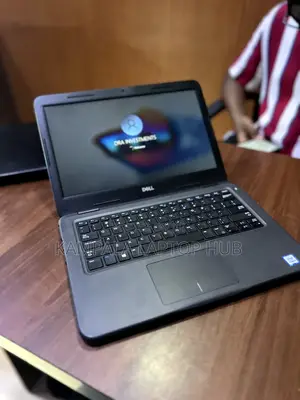 Laptop Dell Latitude 3310 8GB Intel Core I7 SSD 128GB