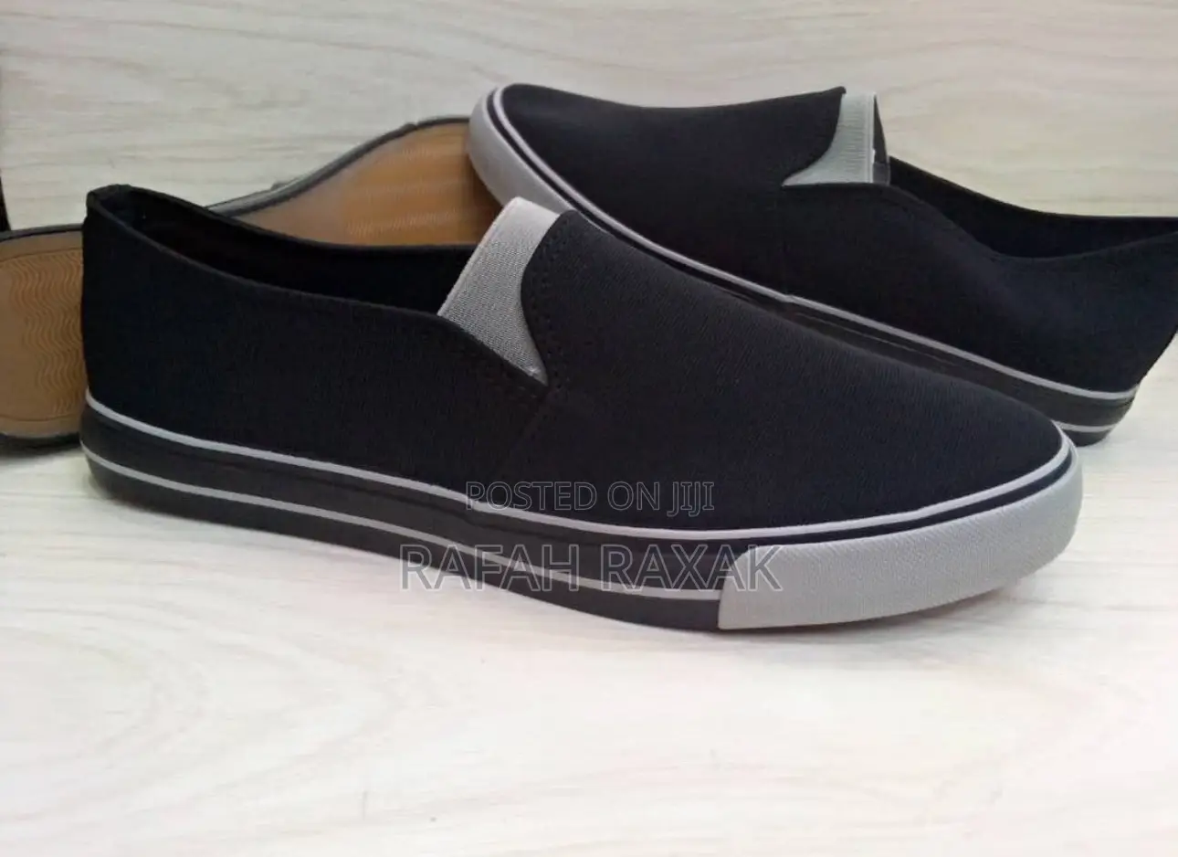 New Classic Black Leopard Canvas Slip-on Easy Shoes