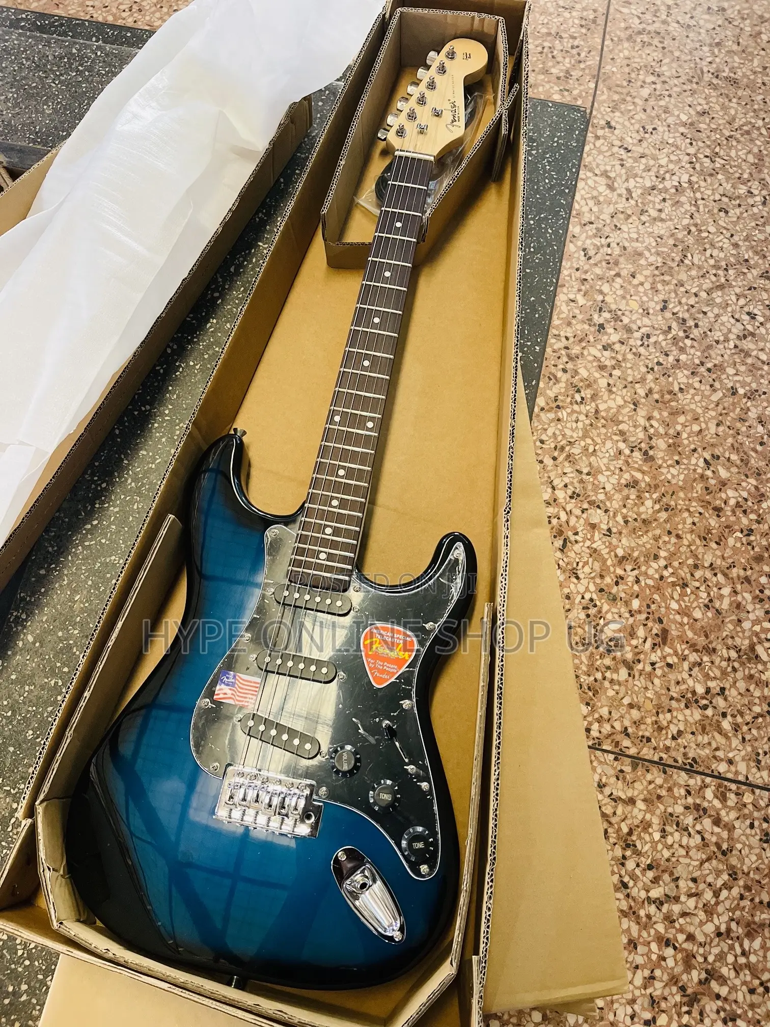 Brandnew Fender Solo Electric Guitar