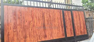 Sliding Gate J