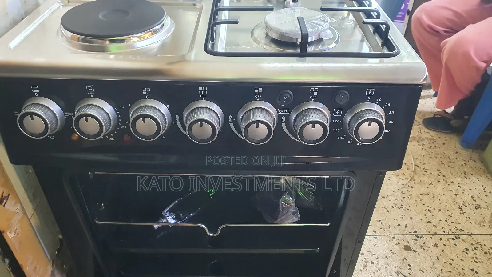 Sony Gas Cooking Range With Oven 60 By 50 (3+1)