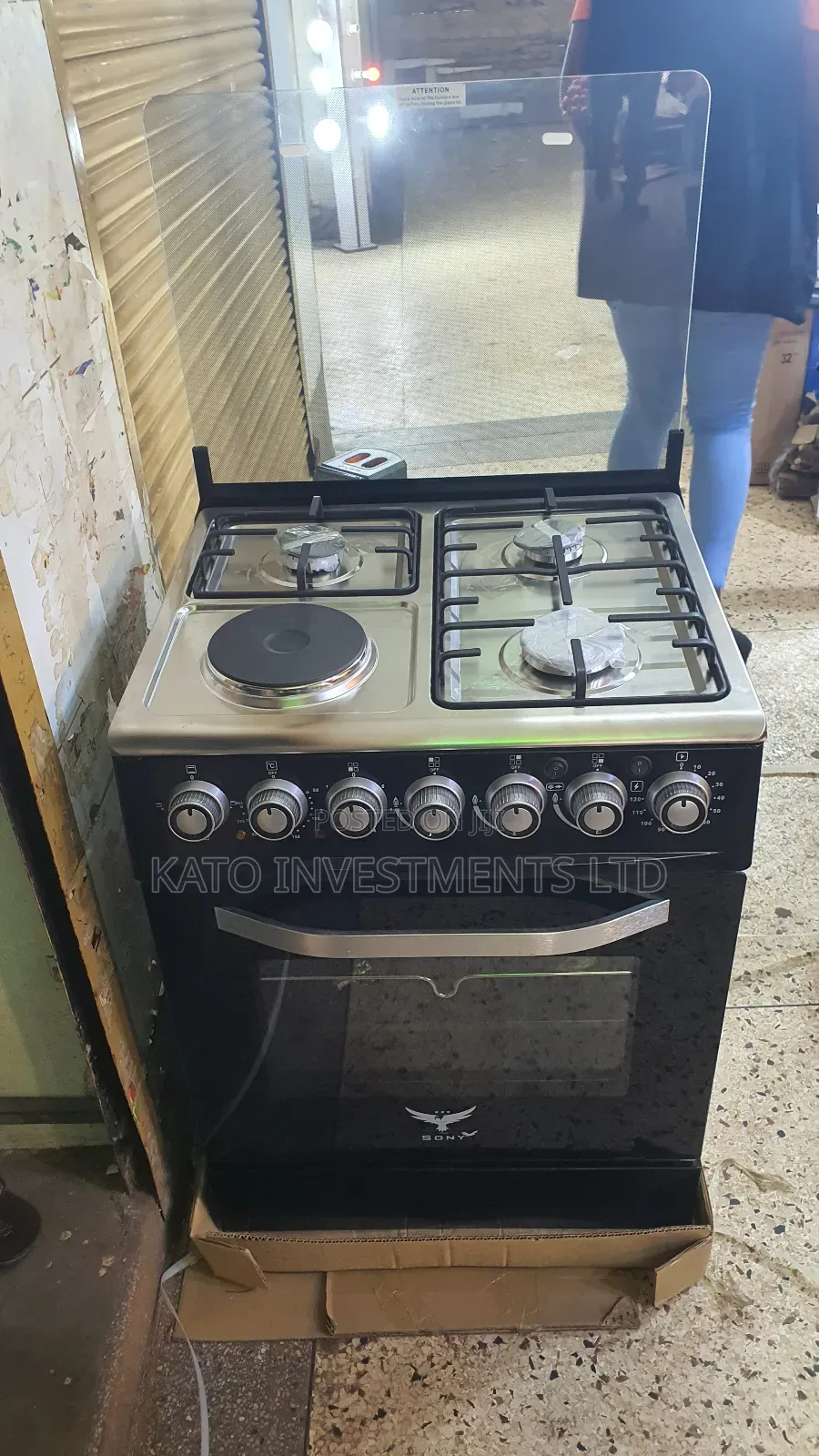 Sony Gas Cooking Range With Oven 60 By 50 (3+1)