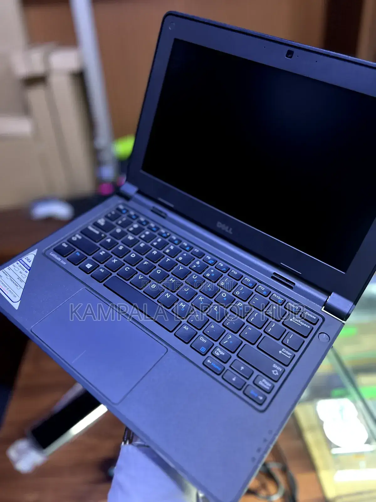Laptop Dell Latitude 11 3150 4GB Intel Celeron HDD+SSD 500GB
