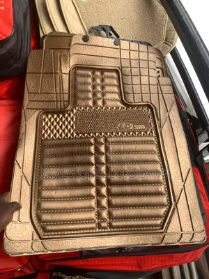 5 Seater Universal Fit Car Floor Mats.