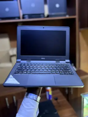 Laptop Dell Latitude 11 3150 8GB Intel Celeron SSD 256GB