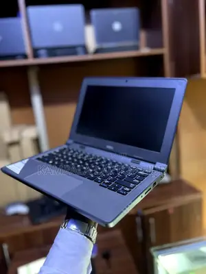 Laptop Dell Latitude 11 3150 4GB Intel Celeron HDD 1T