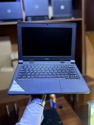 Laptop Dell Latitude 11 3150 8GB Intel Celeron HDD 1T