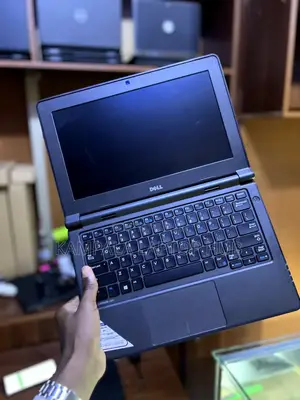 Laptop Dell Latitude 11 3150 8GB Intel Celeron HDD 1T