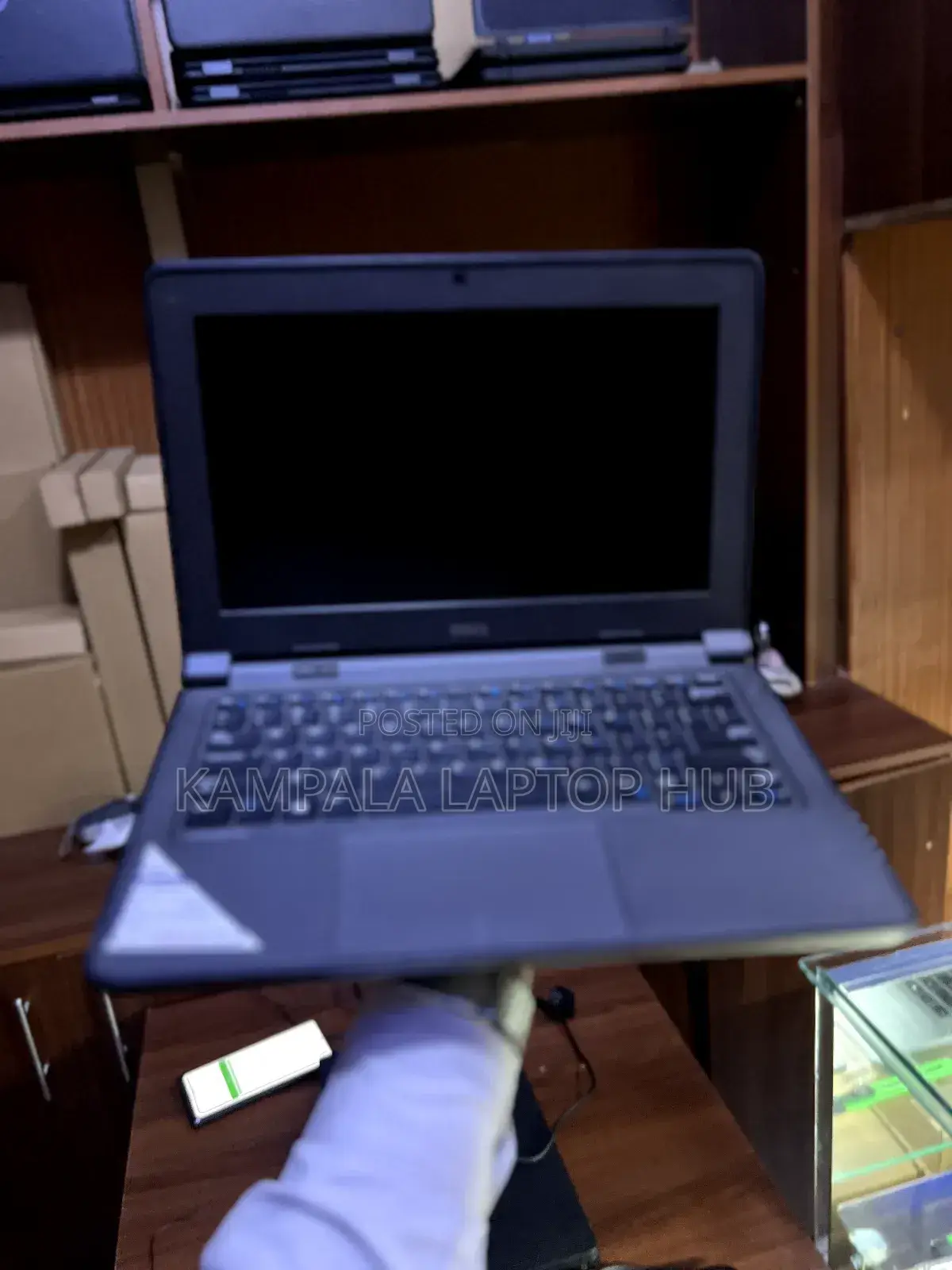 Laptop Dell Latitude 11 3150 4GB Intel Celeron HDD+SSD 320GB