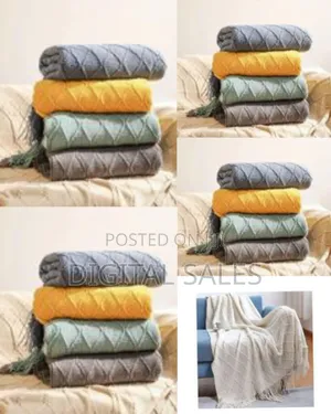 Chunky Knitted Diamond Pattern Throw Blanket
