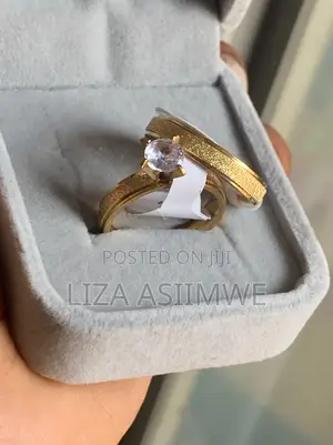 Matching Wedding and Engagement Ring Set