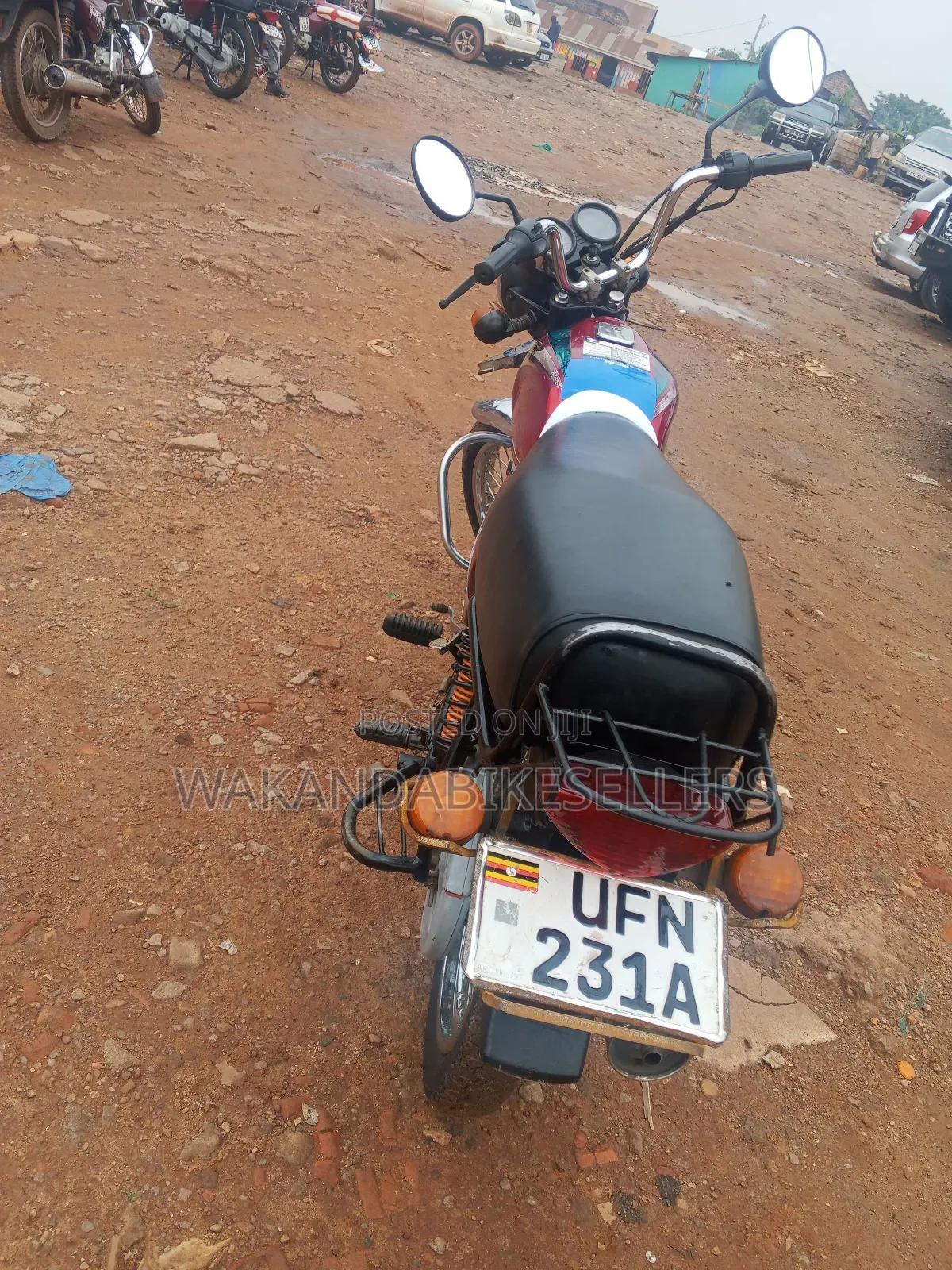 Bajaj Boxer 100 2023 Red