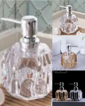 Elegant Faceted Crystal Liquid Soap Dispenser