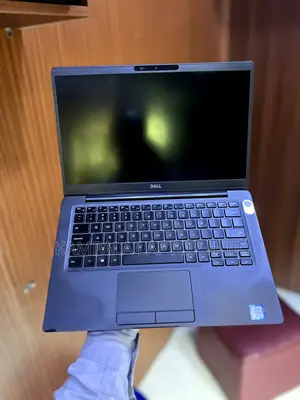 Laptop Dell Latitude 7300 8GB Intel Core i5 SSD 256GB