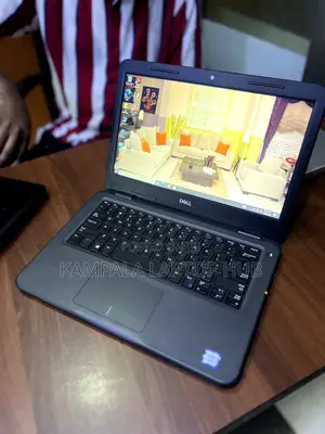 Laptop Dell Latitude 7300 8GB Intel Core i3 SSD 256GB