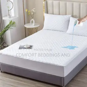 Waterproof Mattress Protector White