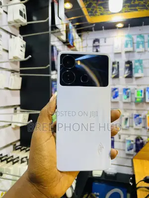 Itel P40 64 GB Blue