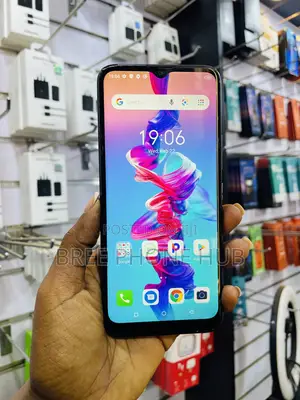 Itel P37 32 GB Black