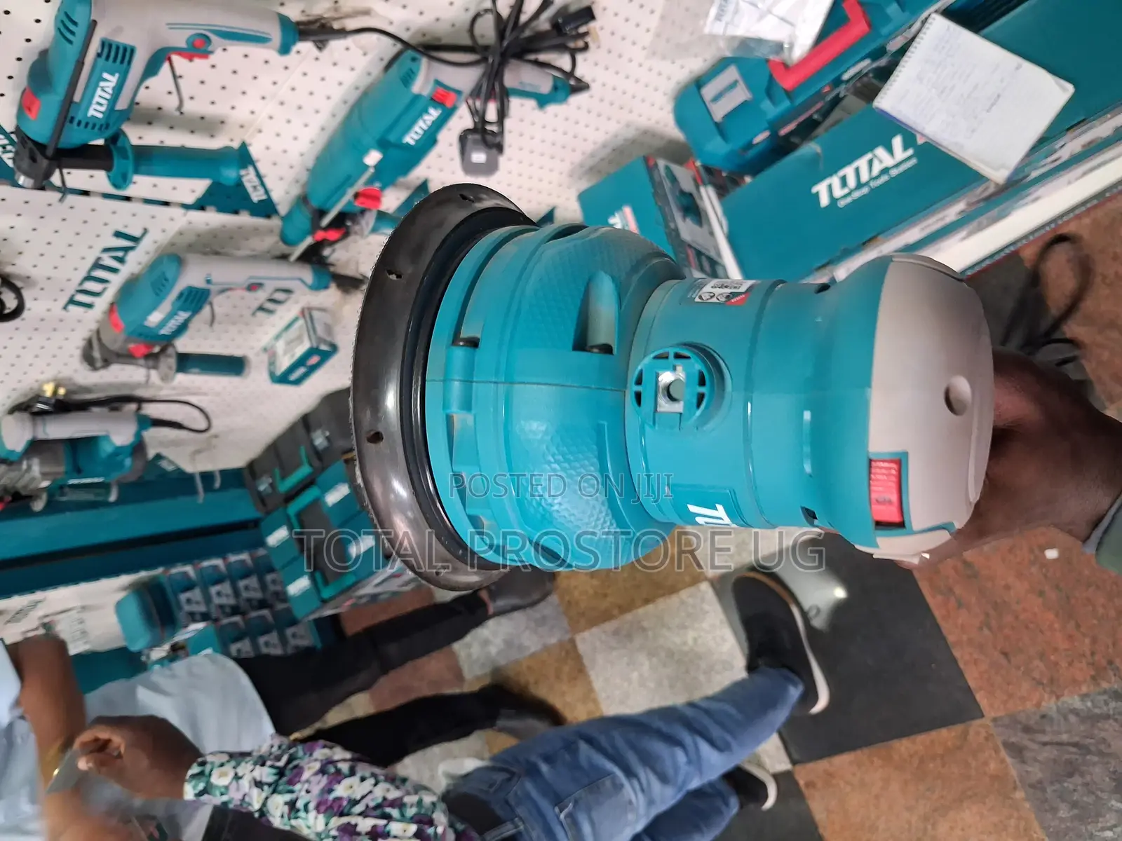 Rotary Sander 450w 150mm.