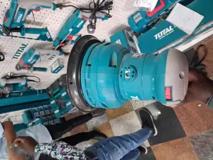 Rotary Sander 450w 150mm.