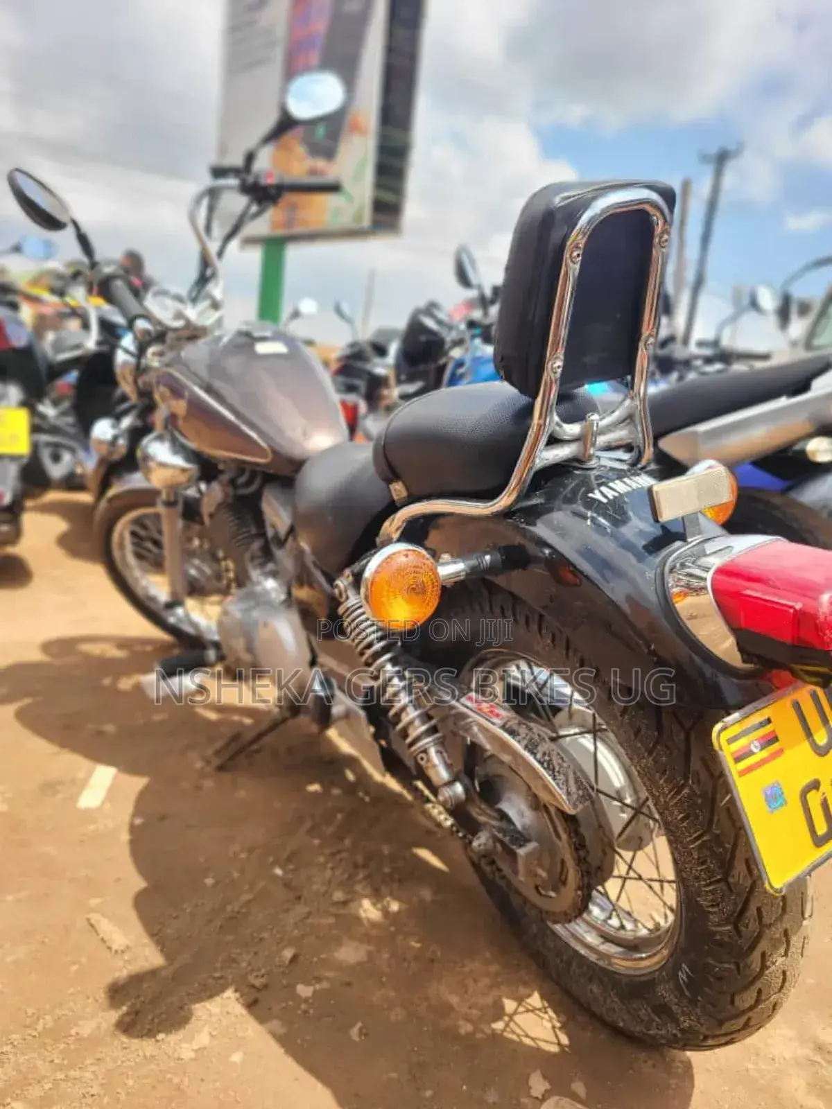 Yamaha 2018 Black