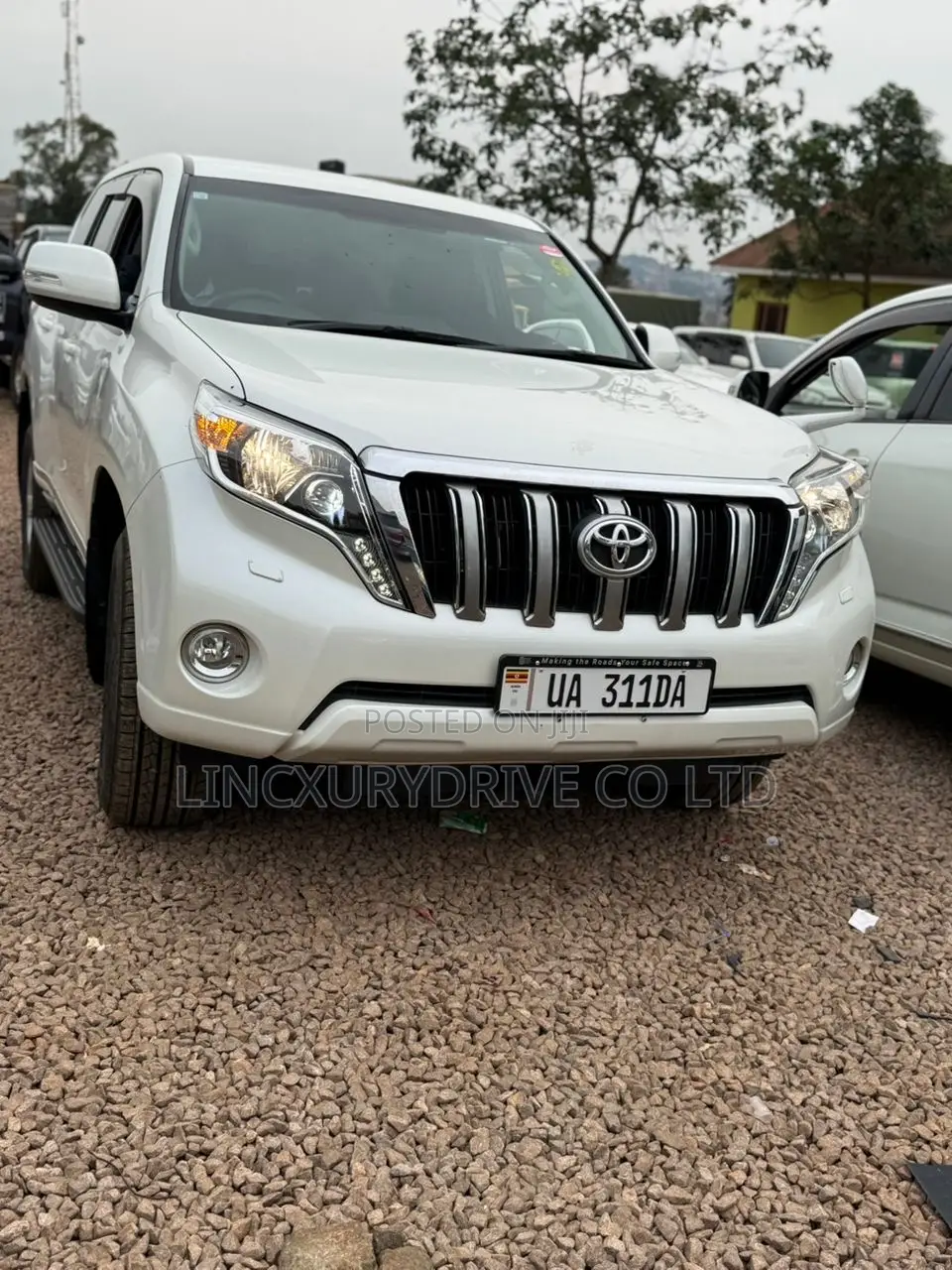 Prado TXL Available for Hire Self Drive
