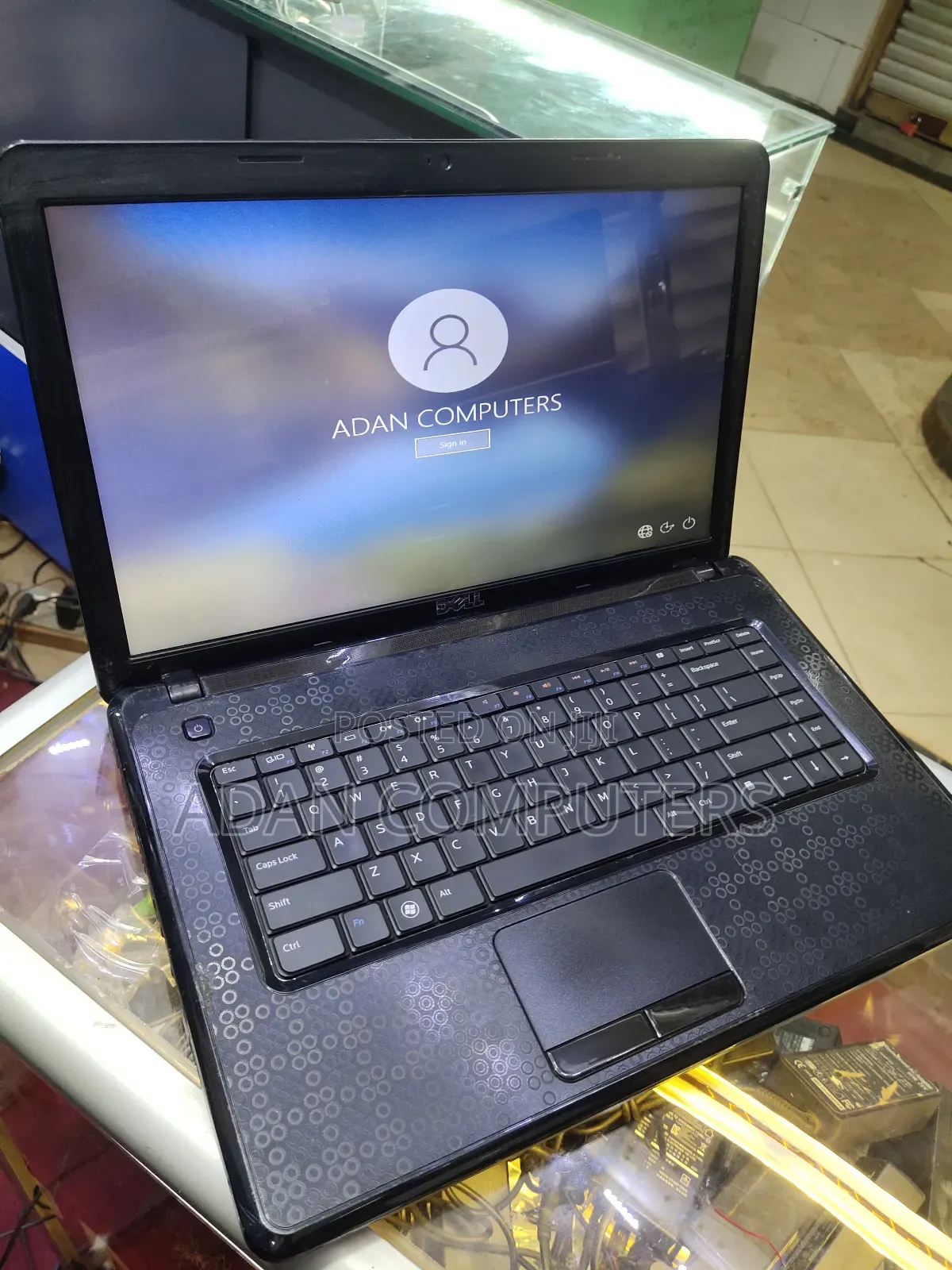 Laptop Dell Inspiron 15R N5520 4GB Intel Core 2 Duo HDD 60GB