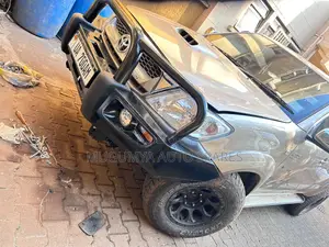 Front Bull Bar Hilux Vigo