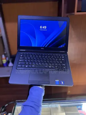 Laptop Dell Latitude 12 E5250 8GB Intel Core I3 HDD 1T