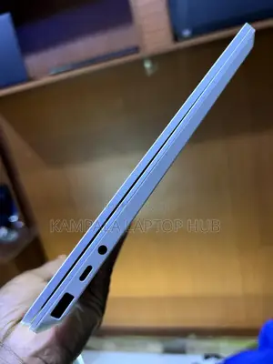 Laptop Microsoft Surface 8GB Intel SSD 250GB
