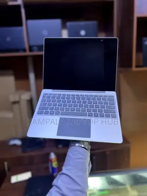 Laptop Microsoft Surface 8GB Intel SSD 250GB