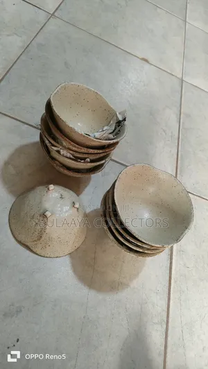 Japanese Handmade Stoneware Bowls With a Speckled White Glaze.