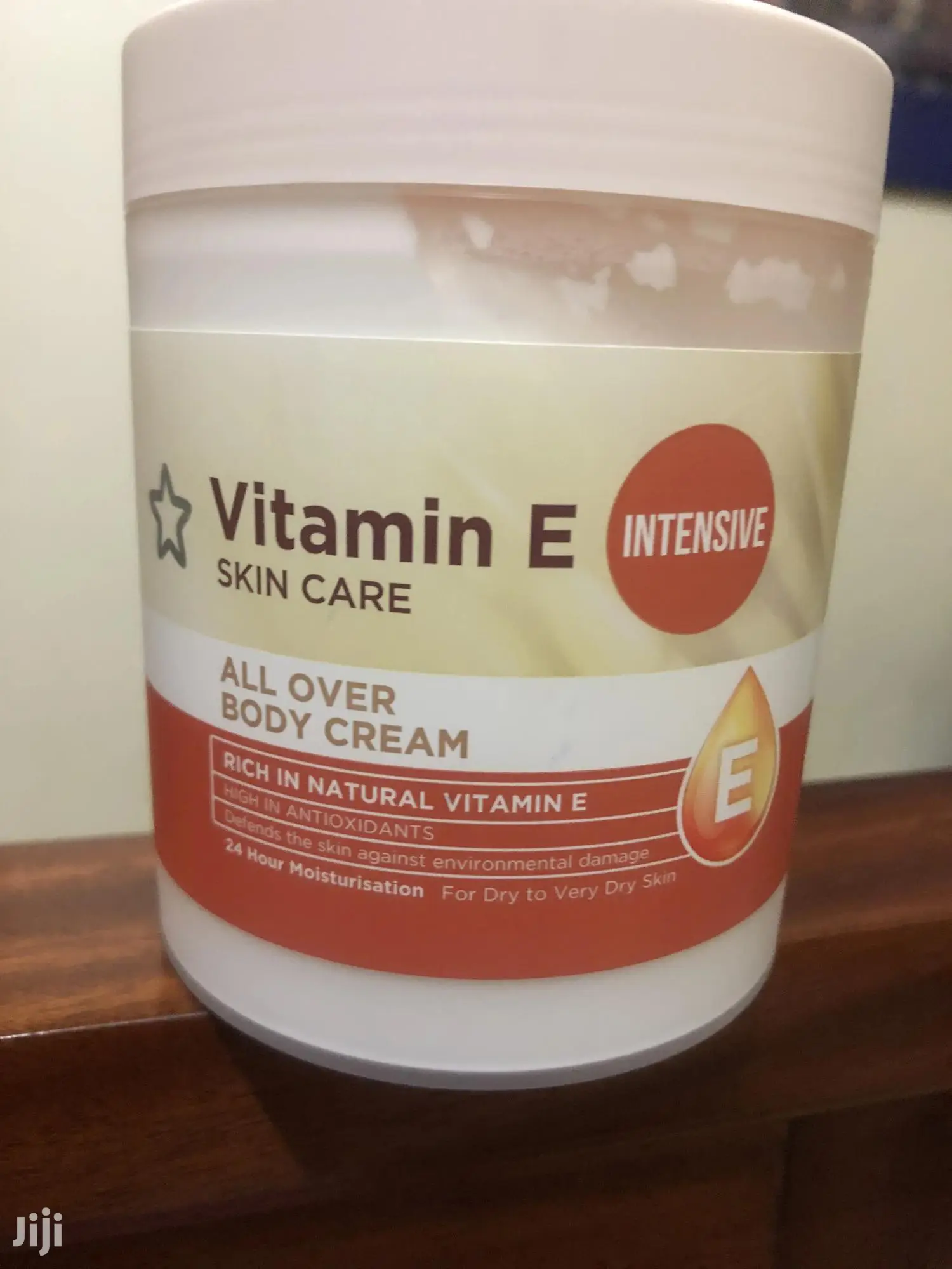 Vitamin E Body Cream for Dry and Very Dry Skin