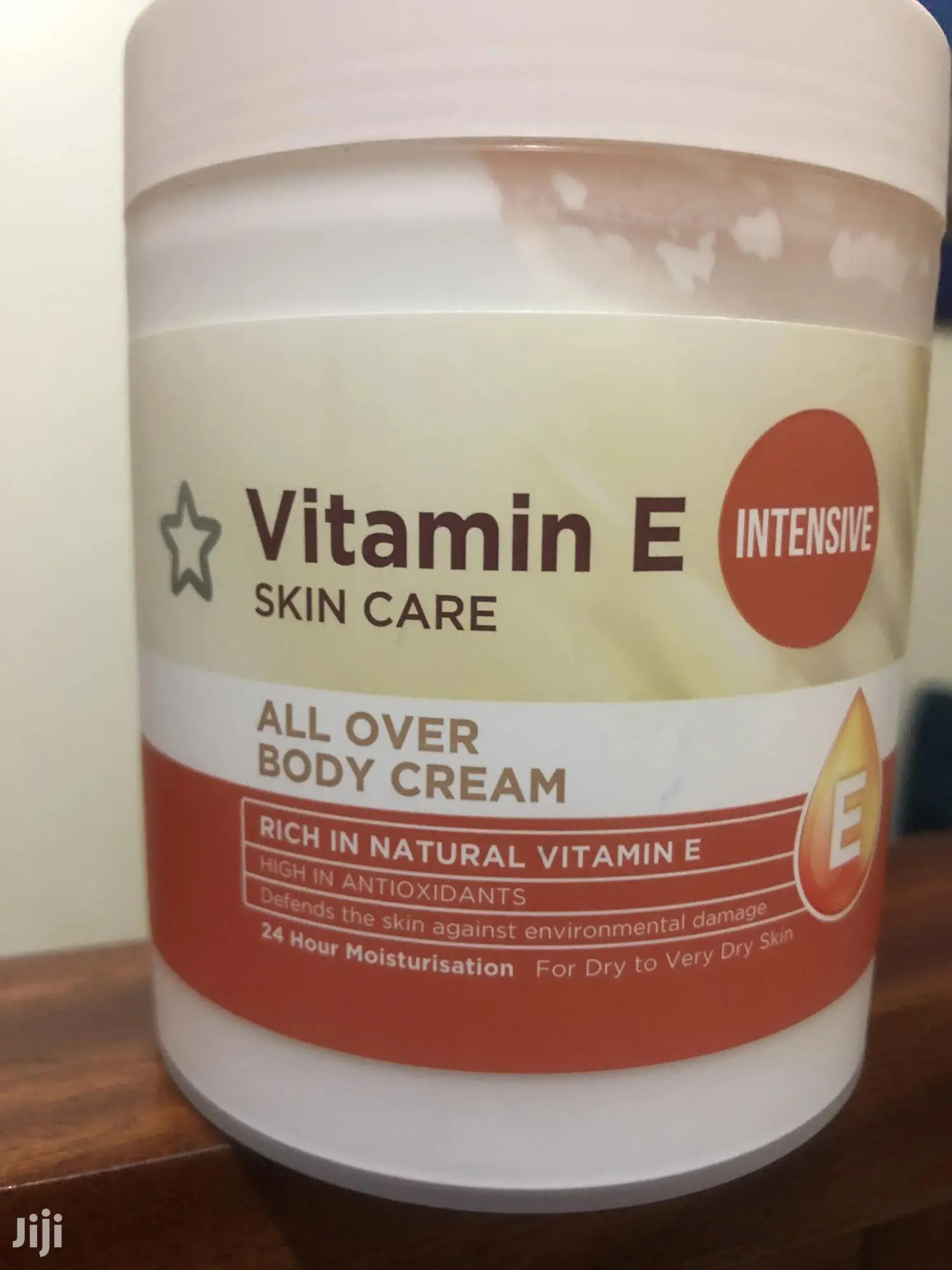 Vitamin E Body Cream for Dry and Very Dry Skin