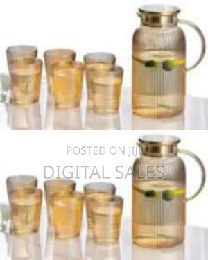Elegant Ribbed Borosilicate Glass Pitcher Tumbler 7