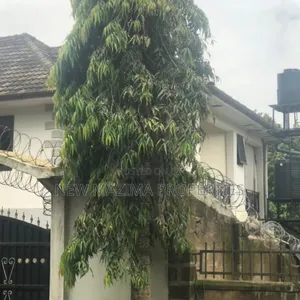 Furnished 6bdrm Townhouse/Terrace in Ntebe Town, Central Division
