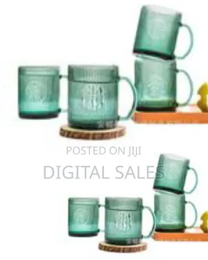 Elegant Ribbed Glass Mug Set (Two-Piece)
