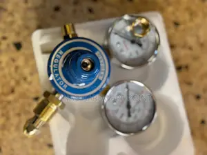 Oxygen Regulator