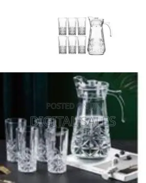 7 Piece Glassware Set. Includes a Jug and 6 Glasses