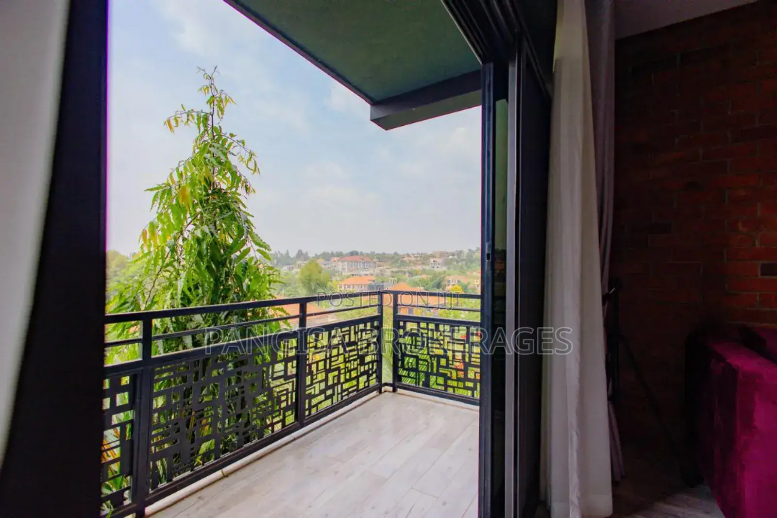 Furnished Airbnb Kyanja