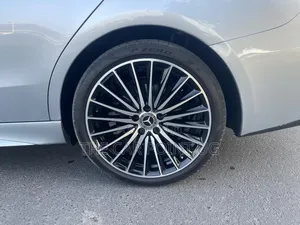 Mercedes-Benz C200 2024 Silver