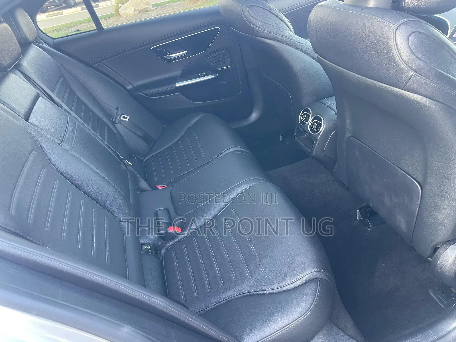 Mercedes-Benz C200 2024 Silver