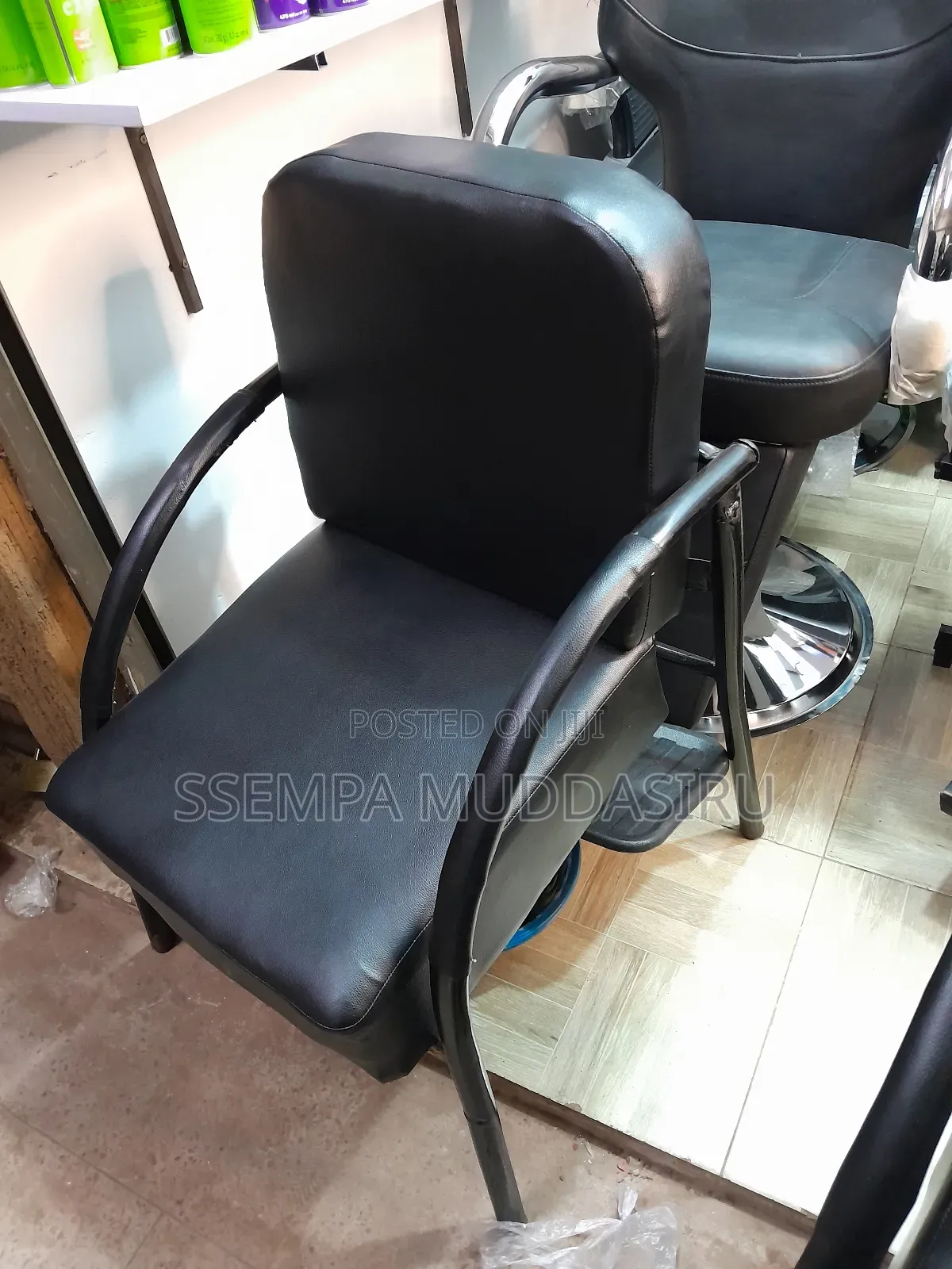 Improved Salon Styling Chair