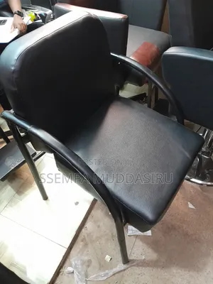 Improved Salon Styling Chair