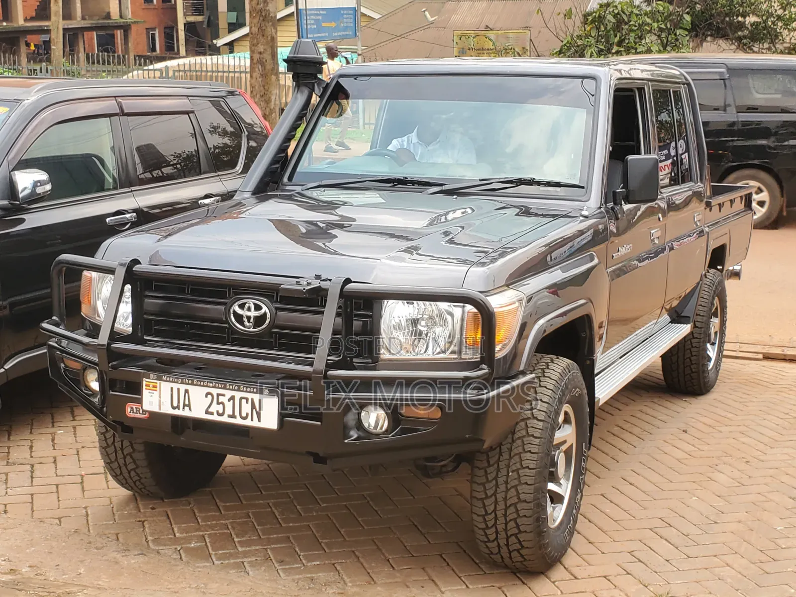 Toyota Land Cruiser 2020 Gray