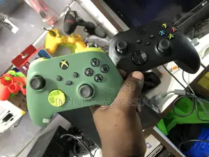 Xbox Series Colored Controllers
