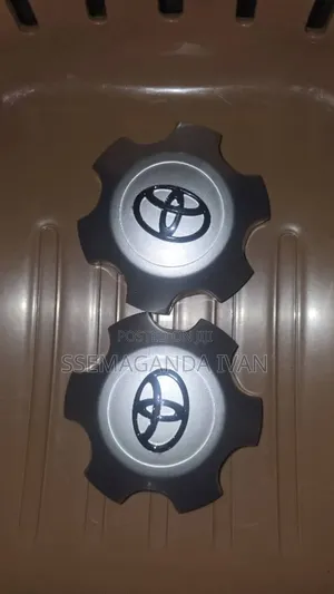 Hilux and Lancruiser Centre Caps